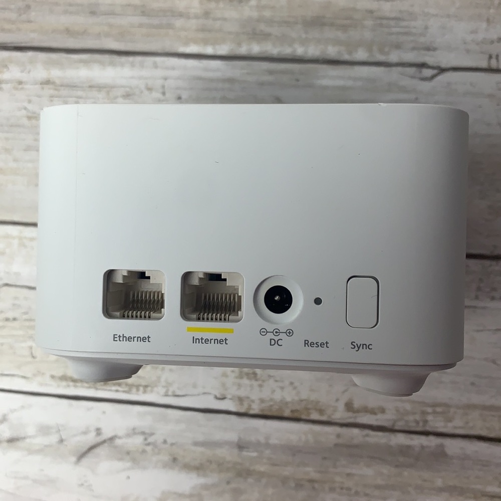 Orbi Router RBR10 - Picture 4 of 4